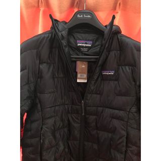 パタゴニア(patagonia)のパタゴニア　メンズ　マイクロパフフーディ　Sサイズ　黒(ダウンジャケット)