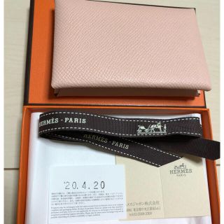 エルメス(Hermes)の新品未使用　エルメス  カルヴィ カードケース　ピンク系(名刺入れ/定期入れ)