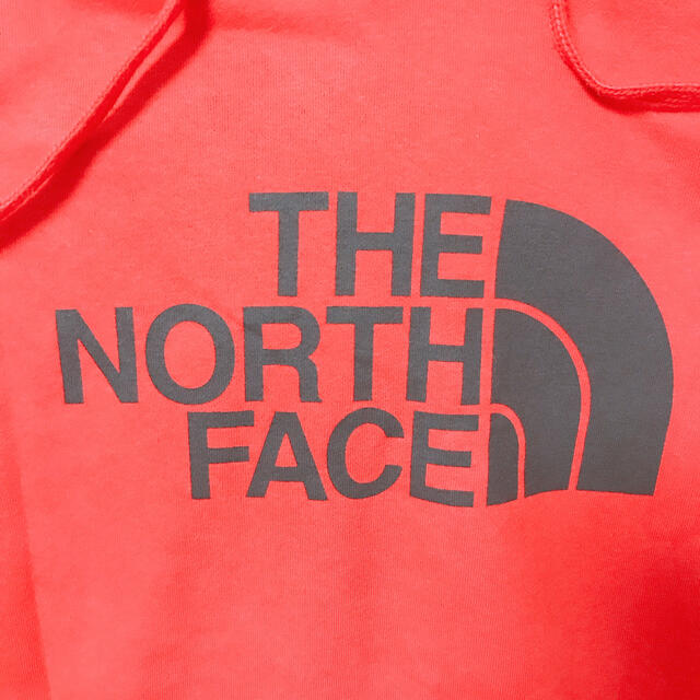 THE NORTH FACE(ザノースフェイス)のTHE NORTH FACE/ザ・ノースフェイス プルオーバーパーカー メンズのトップス(パーカー)の商品写真