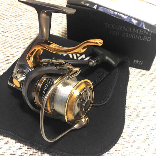 DAIWA - 12トーナメント iso 2500HLBDの