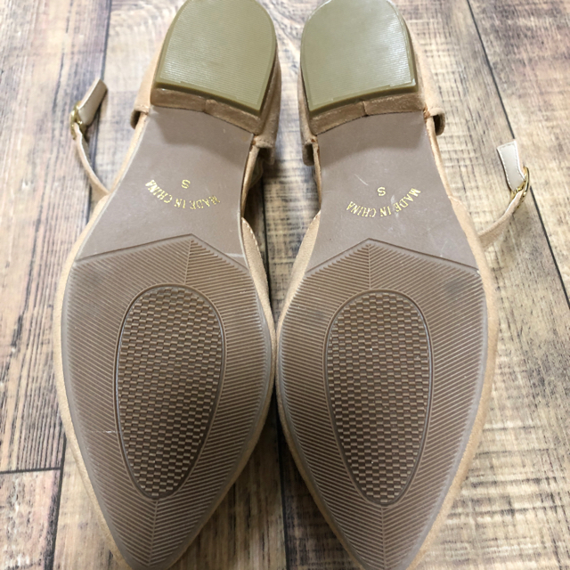 パンプス ベージュ スエード レディースの靴/シューズ(ハイヒール/パンプス)の商品写真