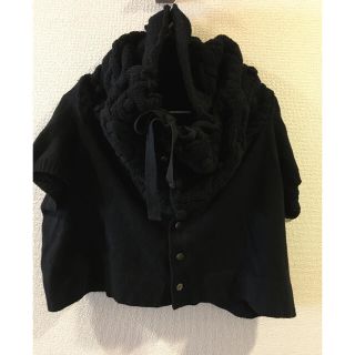 コムデギャルソン(COMME des GARCONS)のtaoCOMME des GARCONS(コムデキャルソン)ニットポンチョ(ポンチョ)