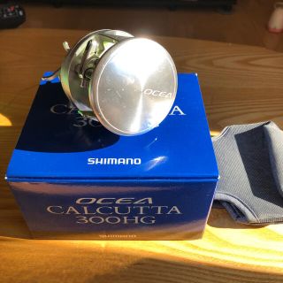 シマノ(SHIMANO)のオシアカルカッタ300HG(リール)