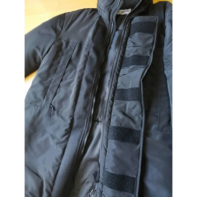 URBAN RESEARCH(アーバンリサーチ)のアーバンリサーチ　ダウンジャケット　黒 メンズのジャケット/アウター(ダウンジャケット)の商品写真