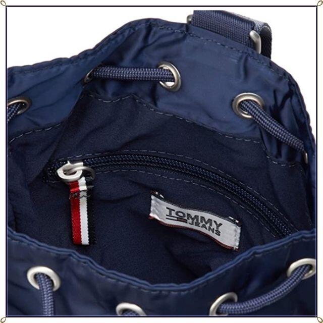 TOMMY HILFIGER(トミーヒルフィガー)のとっても可愛い大きさ　ポーチ ボディバッグ 定価11000円 レディースのバッグ(ボディバッグ/ウエストポーチ)の商品写真