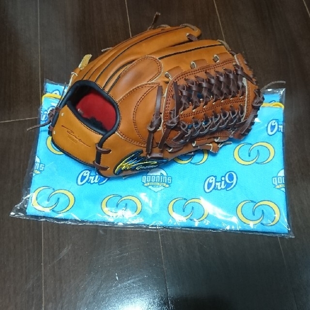 【あかけい様専用】 スポーツ/アウトドアの野球(グローブ)の商品写真