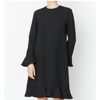 バーニーズニューヨーク(BARNEYS NEW YORK)の完売 YOKO CHAN ベルスリーブドレス 黒38(ひざ丈ワンピース)