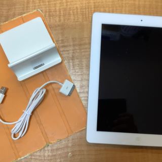 アイパッド(iPad)のiPad2　第二世代　WIFIモデル　64GB(タブレット)