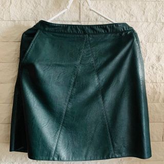 ザラ(ZARA)のZARA レザースカート  モスグリーン(ミニスカート)