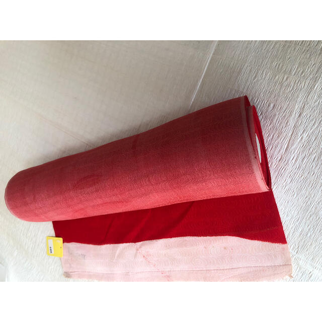 長襦袢　反物　朱　赤　正絹 ハンドメイドの素材/材料(生地/糸)の商品写真