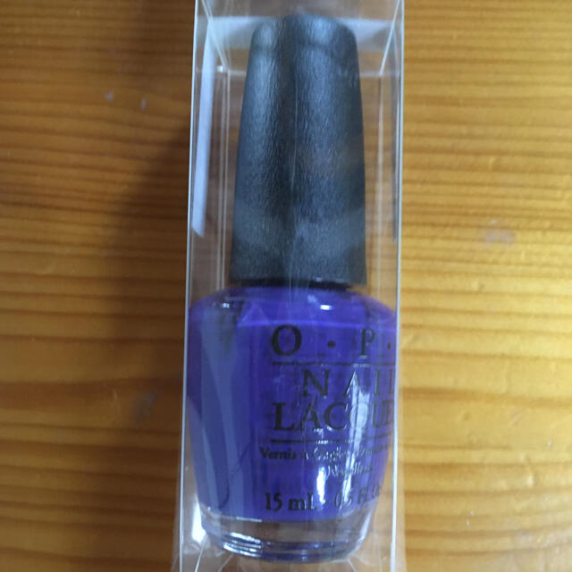 OPI(オーピーアイ)のOPI ネイルラッカー NL E72 新品未使用 コスメ/美容のネイル(マニキュア)の商品写真