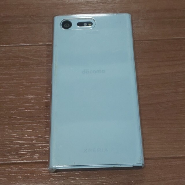 Xperia(エクスペリア)のXperia X compact SO-02J スマホ/家電/カメラのスマートフォン/携帯電話(スマートフォン本体)の商品写真