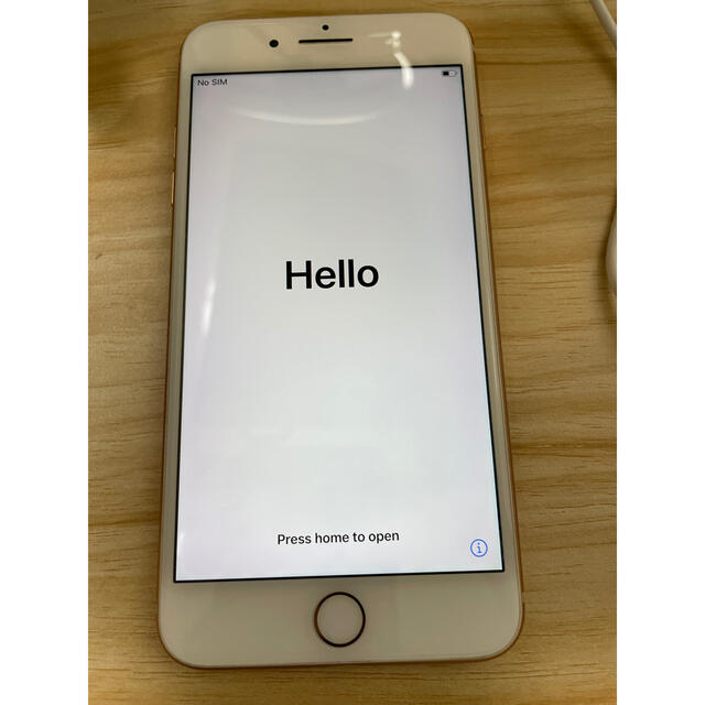 【バッテリー新品】iPhone 8 Plus ゴールド256GB SIMフリーバッテリー最大容量＝100%