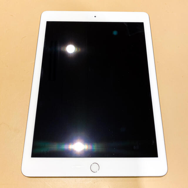 【美品】iPad 第6世代 32GB