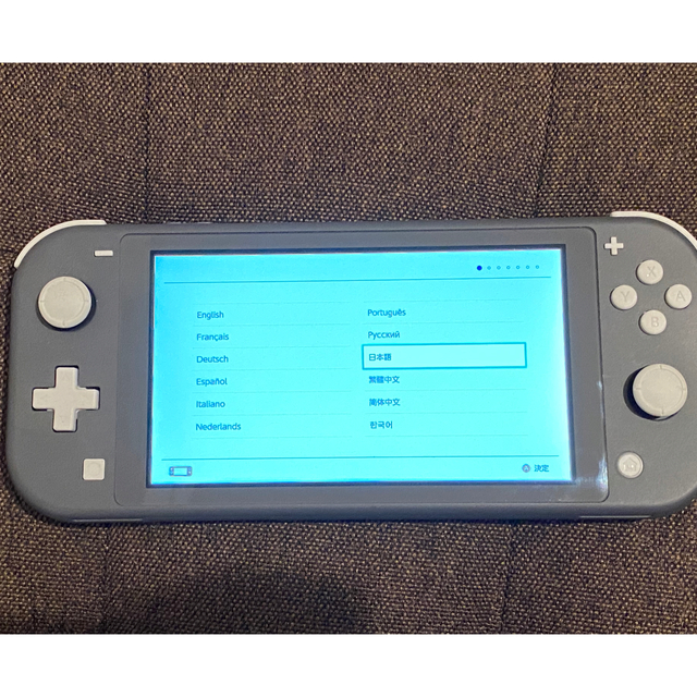 Nintendo Switch(ニンテンドースイッチ)のSwitch Lite 本体(グレー) エンタメ/ホビーのゲームソフト/ゲーム機本体(携帯用ゲーム機本体)の商品写真