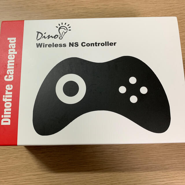 DinoFire switchコントローラー エンタメ/ホビーのゲームソフト/ゲーム機本体(その他)の商品写真