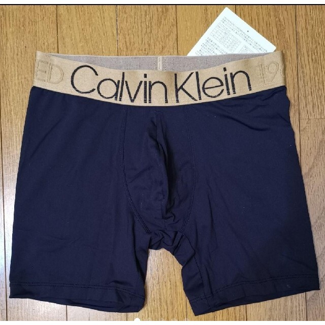 Calvin Klein(カルバンクライン)のカルバンクライン　新品　メンズ　ボクサーパンツ(ゴールド/ブラックS) メンズのアンダーウェア(ボクサーパンツ)の商品写真