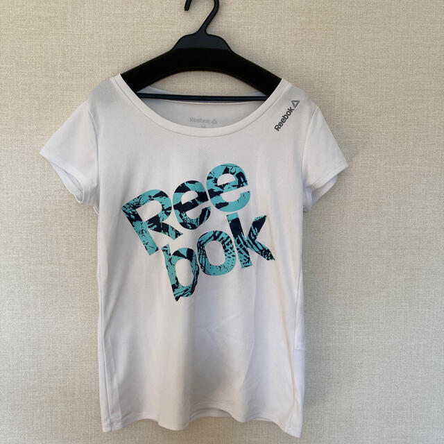 Reebok(リーボック)のReebok レディース　半袖Tシャツ レディースのトップス(Tシャツ(半袖/袖なし))の商品写真