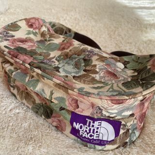 ザノースフェイス(THE NORTH FACE)のTHE NORTH FACE PURPLE LABEL ウエストバッグ　花柄(ボディバッグ/ウエストポーチ)