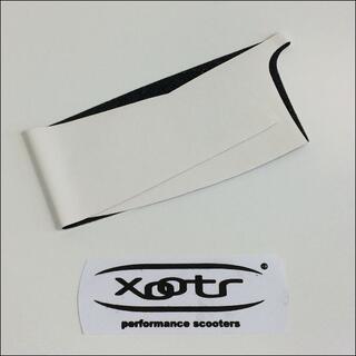 ■米国製：XOOTRキックスクー用：純正グリップテープ（左右1セット）(スケートボード)