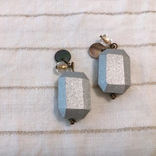 イエナ(IENA)の木のほうせき　ピアス　イヤリング(ピアス)