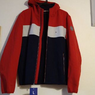 トミーヒルフィガー(TOMMY HILFIGER)のTOMMY HILFIGER　ジャンパー　最終値下げ(ナイロンジャケット)