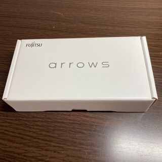 アローズ(arrows)のarrows RX ホワイト　32GB SIMフリー(スマートフォン本体)