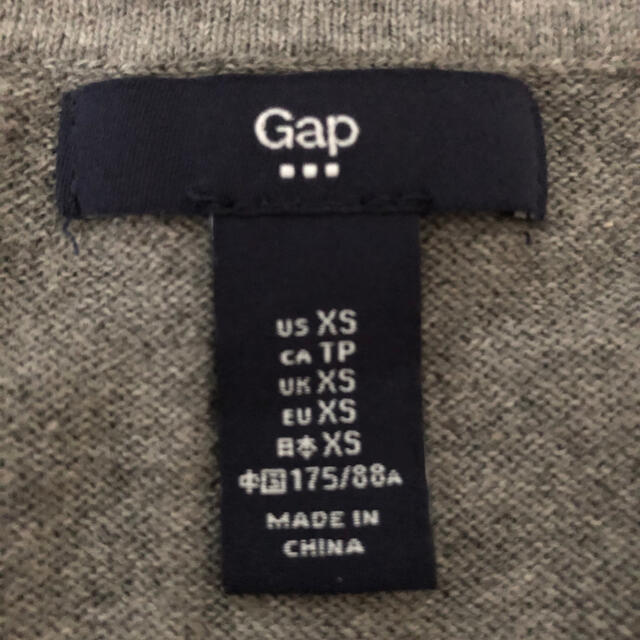 GAP(ギャップ)の⭐︎メンズ　カーディガン　グレー　GAP ⭐︎ メンズのトップス(カーディガン)の商品写真