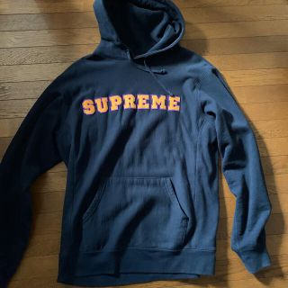 シュプリーム(Supreme)のsupremeパーカー(パーカー)