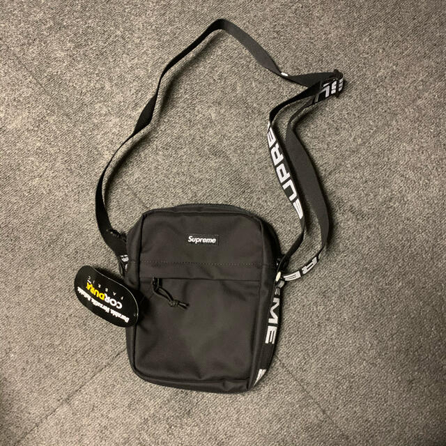 原宿購入 Supreme shoulder bag