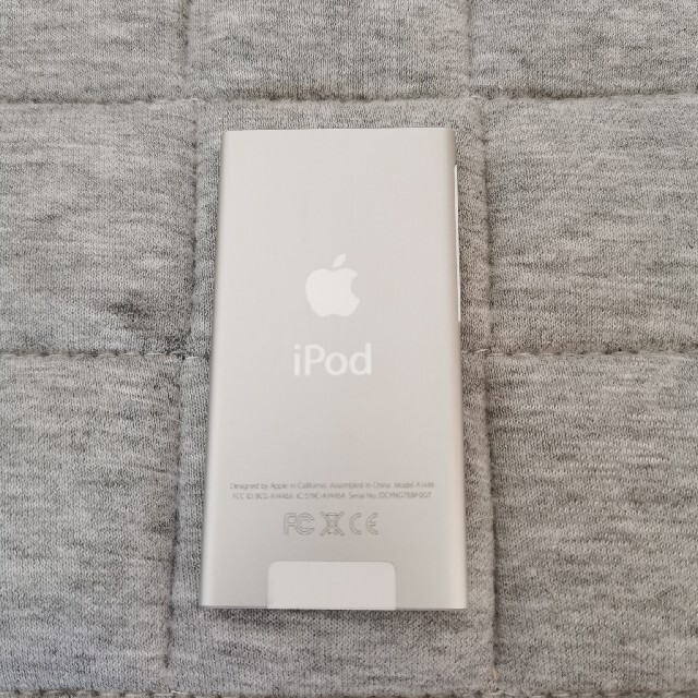 Apple(アップル)のiPod nano 第7世代 16GB スマホ/家電/カメラのオーディオ機器(ポータブルプレーヤー)の商品写真