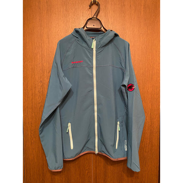 Mammut(マムート)のSOFtech Granite hooded jacket Women レディースのジャケット/アウター(ナイロンジャケット)の商品写真