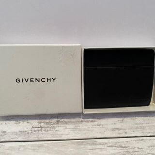 ジバンシィ(GIVENCHY)のジバンシィ　名刺入れ(名刺入れ/定期入れ)