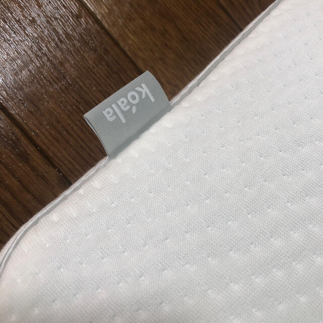 【値下げ】コアラマットレス　枕 インテリア/住まい/日用品の寝具(枕)の商品写真