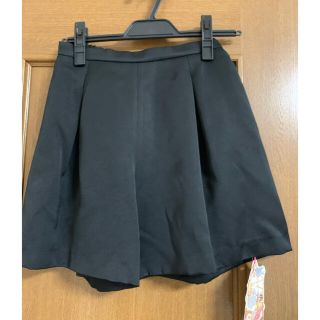 チェスティ(Chesty)のチェスティ　ショートパンツ　新品タグ付き(ショートパンツ)