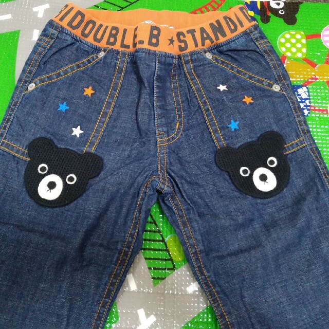 DOUBLE.B(ダブルビー)のミキハウス・ダブルB・130・刺繍ワッペン付デニム・新品未使用 キッズ/ベビー/マタニティのキッズ服男の子用(90cm~)(パンツ/スパッツ)の商品写真