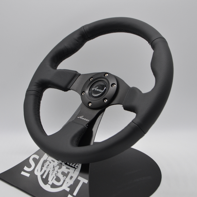 店 アベニューパフォーマンス レザー フラット 330mm ステアリング