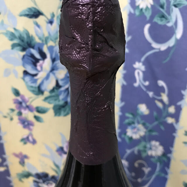 Dom Pérignon(ドンペリニヨン)のドンペリ　ロゼ　2006 食品/飲料/酒の酒(シャンパン/スパークリングワイン)の商品写真