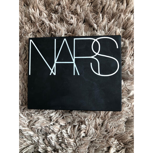 NARS(ナーズ)のナーズ　フィニッシュパウダー コスメ/美容のベースメイク/化粧品(フェイスパウダー)の商品写真