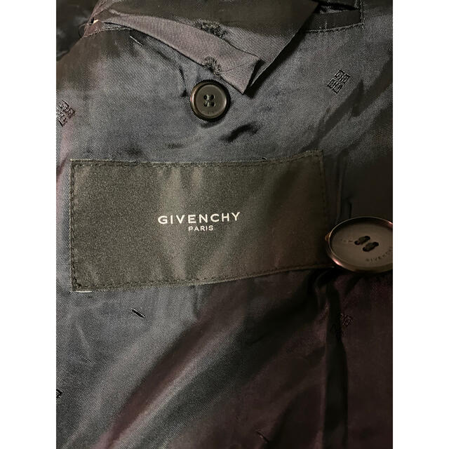GIVENCHY(ジバンシィ)のGIVENCHY(ジバンシィ) ウール素材　Pコート メンズのジャケット/アウター(ピーコート)の商品写真