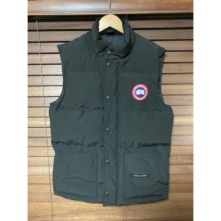 カナダグース(CANADA GOOSE)の週末セール！！カナダグース　ダウンベスト(ダウンベスト)