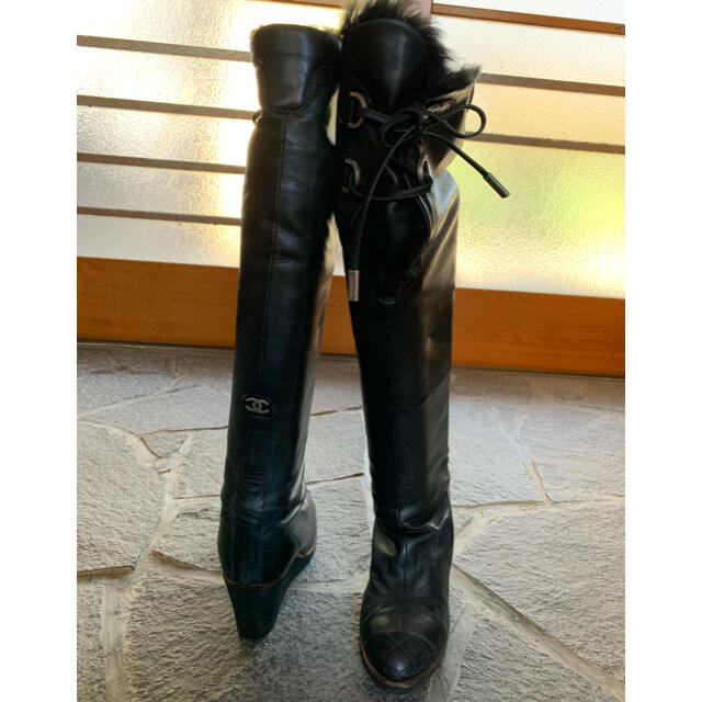 シャネル ロングブーツ 黒 シャネル ロングブーツ 黒
