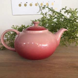 ルクルーゼ(LE CREUSET)の【お値下げ】ル・クルーゼ ティーポット 1.3L(食器)