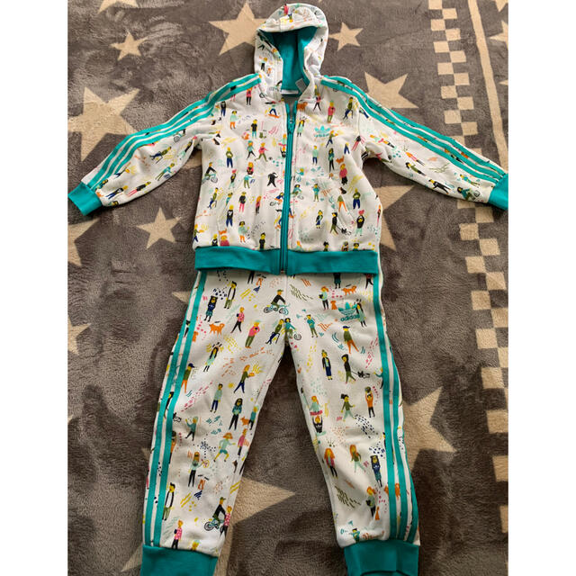 adidas(アディダス)のadidasセットアップ キッズ/ベビー/マタニティのキッズ服男の子用(90cm~)(その他)の商品写真