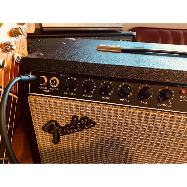 Fender(フェンダー)のFender Japan Bassman70 /15inch×1/日本製 楽器のベース(ベースアンプ)の商品写真