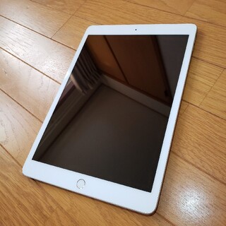 iPad 第8世代 Wi-Fiモデル 32GB シルバー