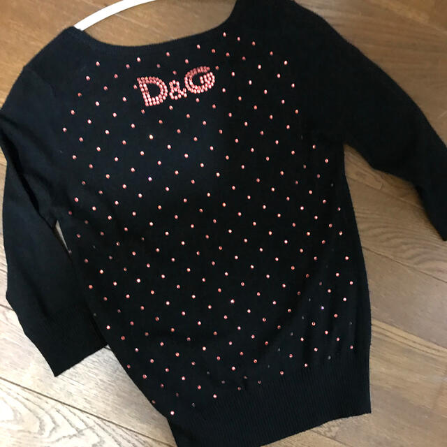 DOLCE&GABBANA(ドルチェアンドガッバーナ)のD&G ドルチェアンドガッパーナ　スワロフスキー  レディースのトップス(ニット/セーター)の商品写真