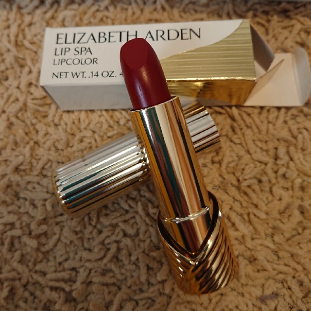 Elizabeth Arden(エリザベスアーデン)のナチュラル様♪専用エリザベスアーデン 口紅 レッド系 新品未使用 コスメ/美容のベースメイク/化粧品(口紅)の商品写真