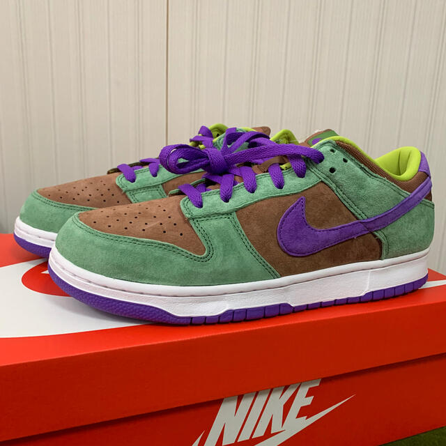 NIKE(ナイキ)のまねきねこ様専用【新品】NIKE DUNK LOW VENEER  メンズの靴/シューズ(スニーカー)の商品写真