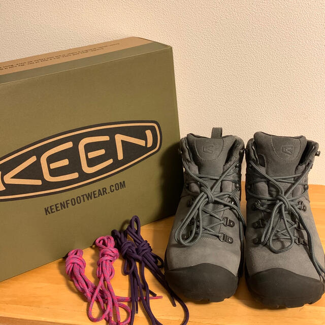 ★値下げしました★KEEN PYRENEES ハイキングシューズ グレーブーツ